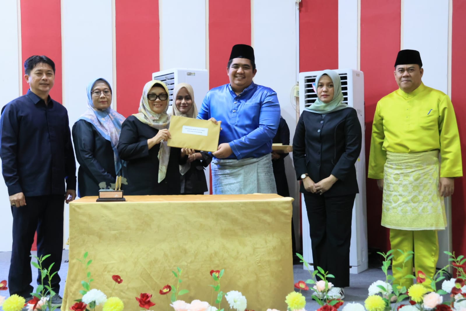 img-sampul-Rapat Paripurna DPRD Bintan, Bupati Roby Sampaikan Ranperda APBD 2026 dan Ranperda Perseroda Bintan Karya Bahari